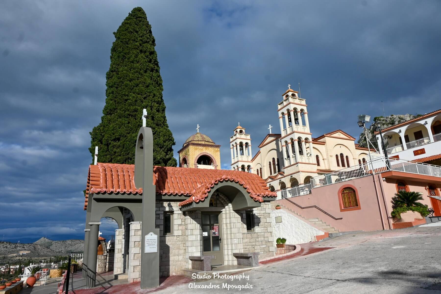 Ιερός Ναός Ευαγγελίστριας Ναυπλίου ~ Παρεκκλήσι Αγίου Παϊσίου και Ομοίωμα