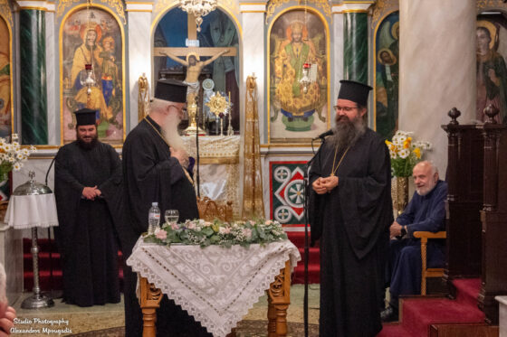Φωτογραφικά στιγμιότυπα από την ομιλία του π. Χρήστου Μήτσιου